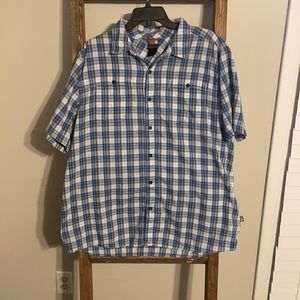 The North Face Plaid Short Sleeve. Size XL. Blue and White